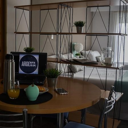 Argenta Apart Hotel Trelew Bagian luar foto