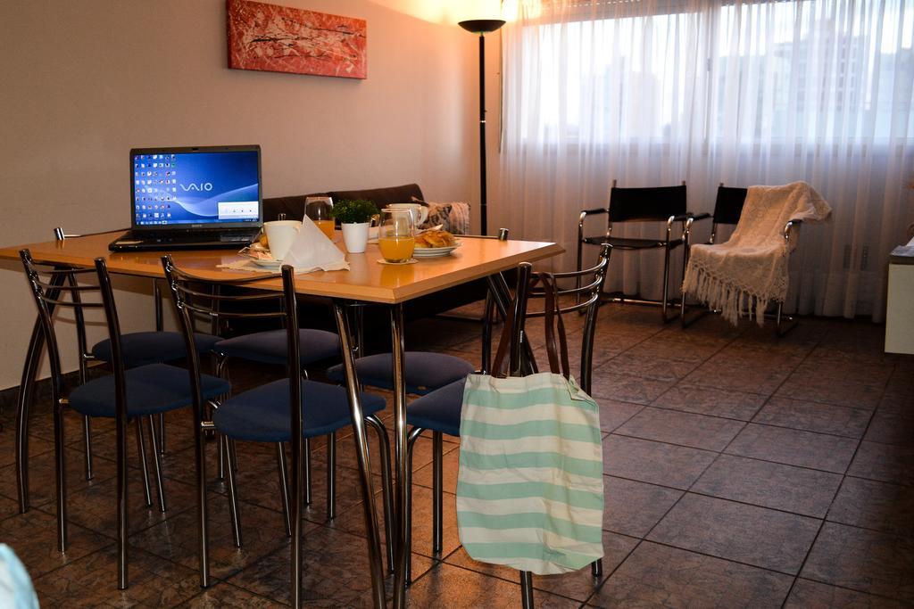 Argenta Apart Hotel Trelew Bagian luar foto